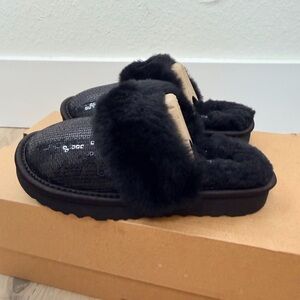 NEW ✨ UGG Kids Cozi II Mirror Ball Black Sequin Slippers Size 11 | Box
